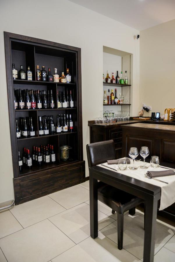 圣休伯特酒店 海比思 外观 照片